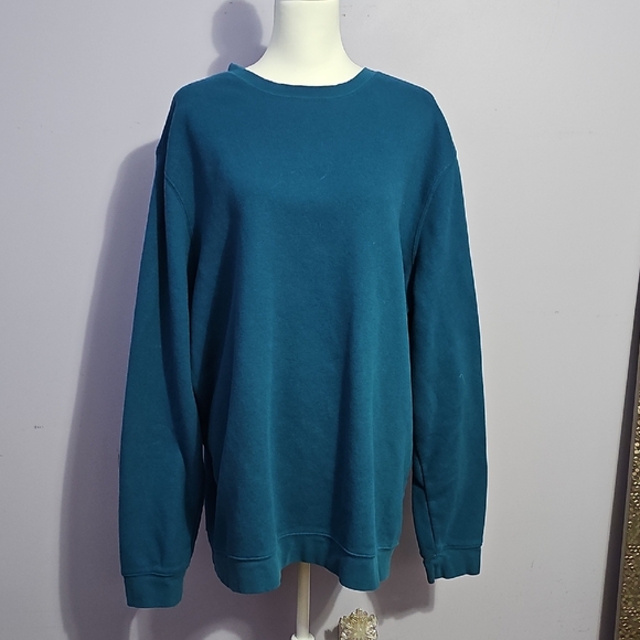 croft & barrow Other - Croft‎ & Barrow Teal Blue Crewneck Sweatshirt with Long Sleeves and Relaxed Fit